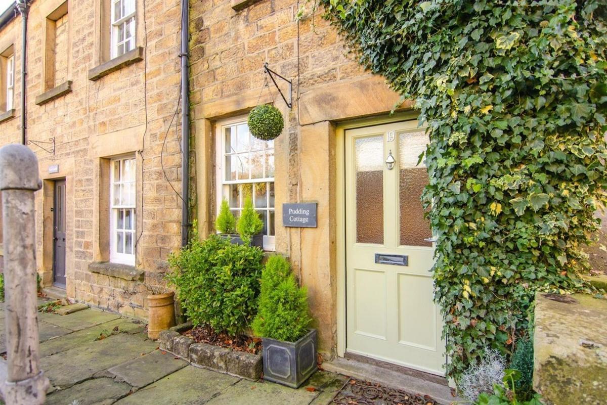Pudding Cottage In Bakewell Exterior photo