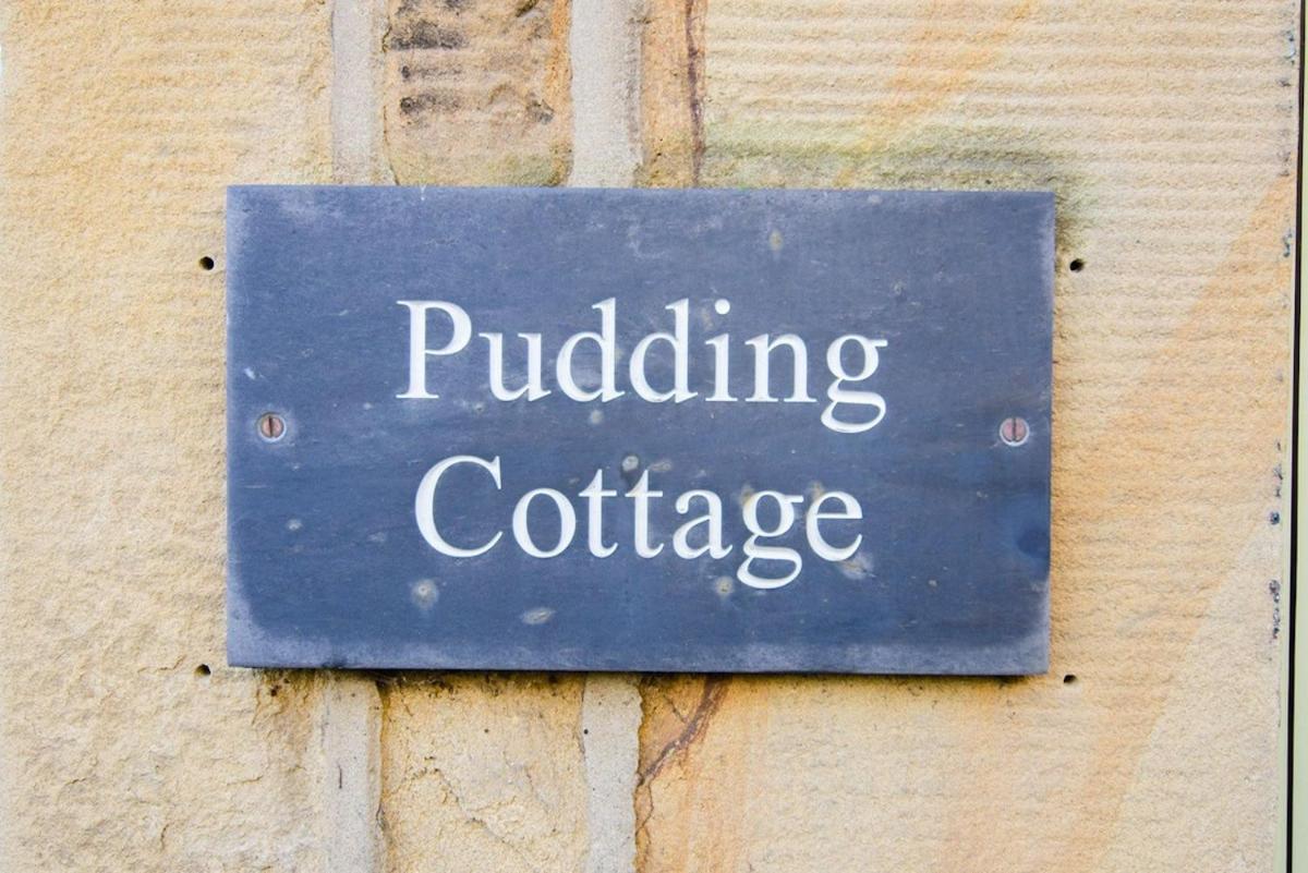 Pudding Cottage In Bakewell Exterior photo